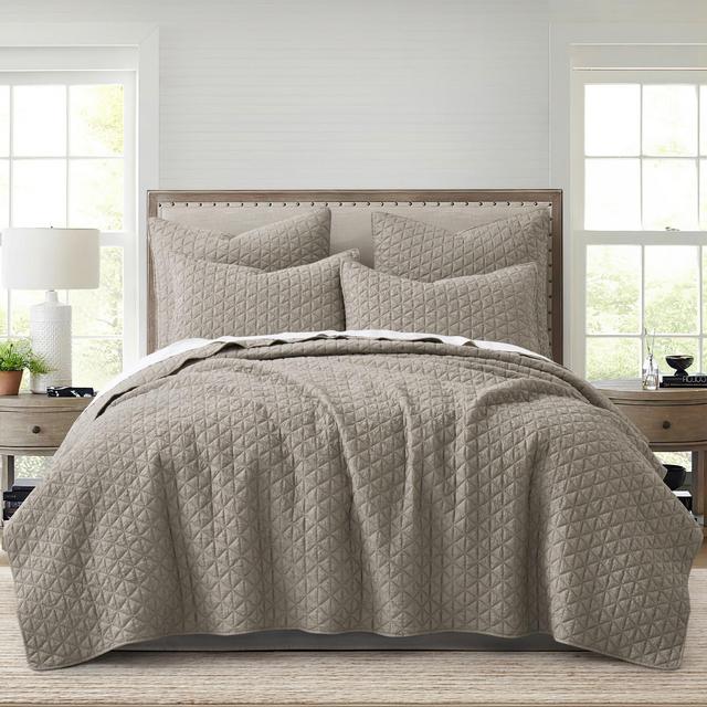 Rowan Tan Twin Quilt Set- HomThreads by Levtex Home