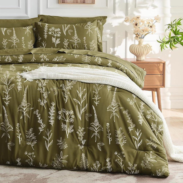 MUXHOMO Olive Green King Comforter Set, Elegant Floral Print Bed in a Bag 7 Pieces, Ultra Soft & Breathable Reversible Botanical Pattern Bedding Set with Comforter, Sheets, Pillowcases, and Shams
