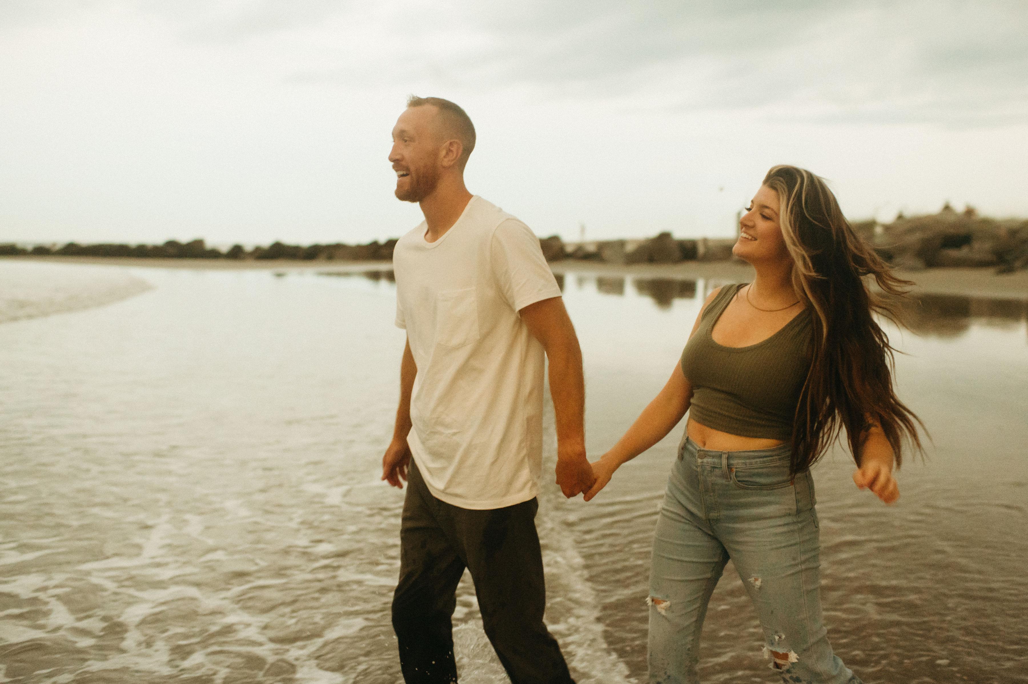The Wedding Website of Marlee Horton and Jon Holloway