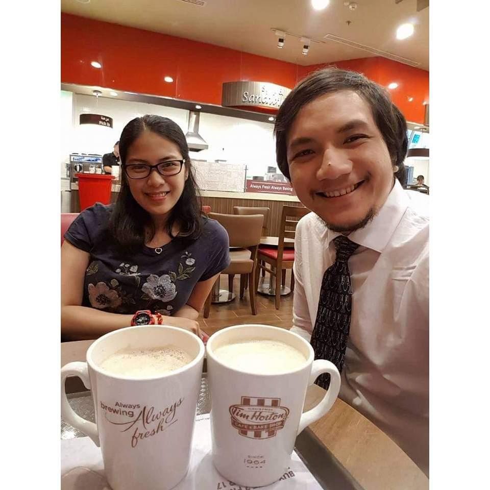 Over a cup of coffee. One thing that we always have if we hang out is a sweet aroma of coffee to boost our spirits over a tiring day. We made it a point to include this on our date.