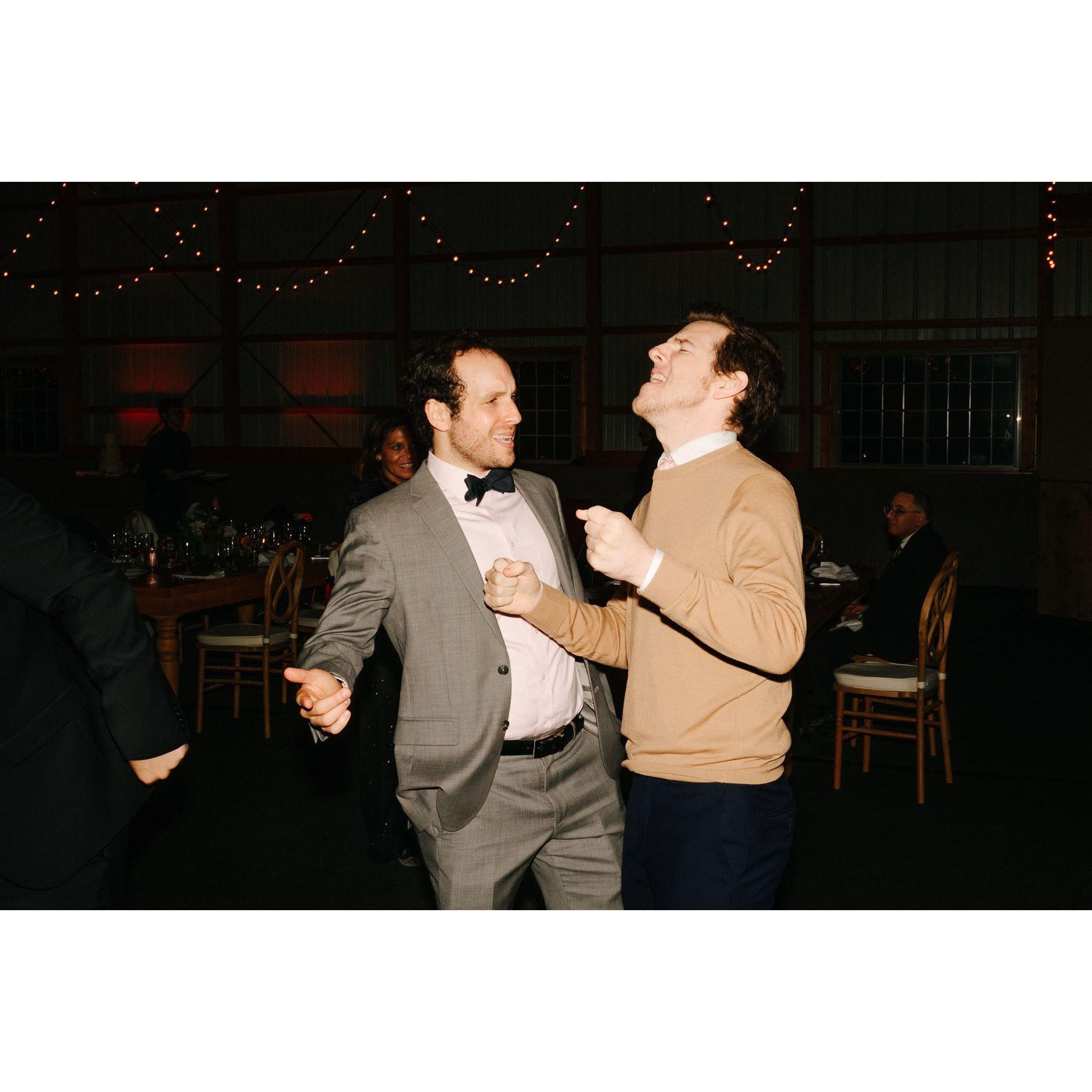 October 2022 - New Jersey - I mean, just look how much fun we look like we're having. Now booking for 2026: weddings!