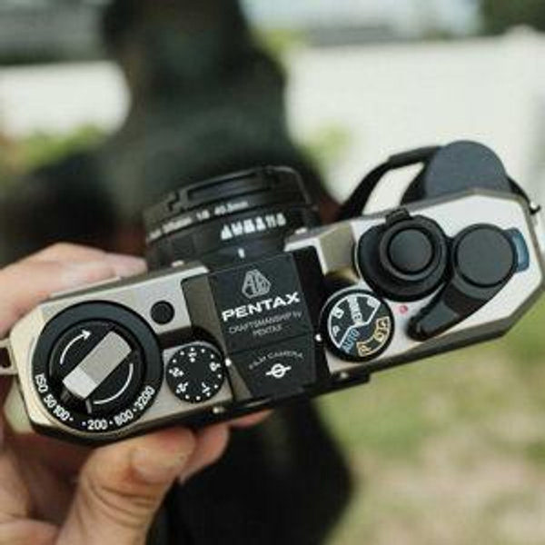 Pentax 17