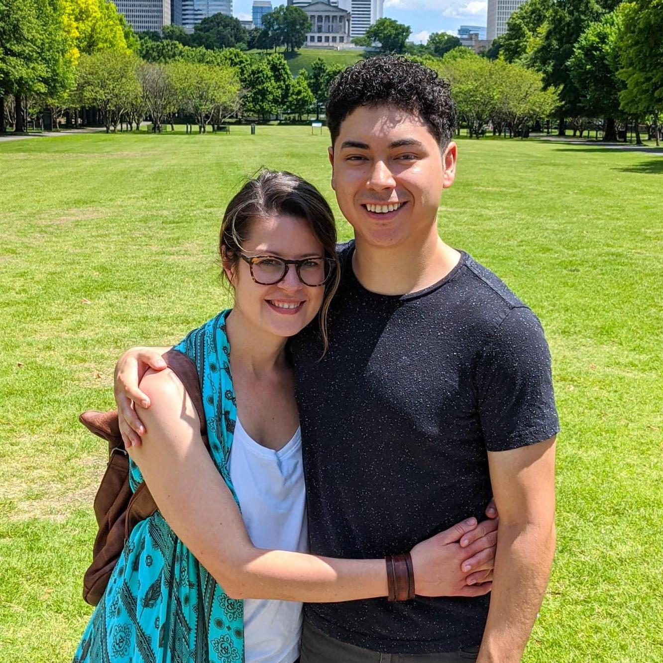 This picture was from our first visit to meet Pablo's parents in Tennessee. We stopped at a farmer's market in downtown Nashville and walked around this beautiful park.