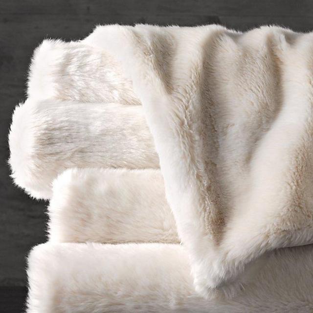 Restoration Hardware Luxe Faux Fur Oversized Bed Throw Arctic Fox