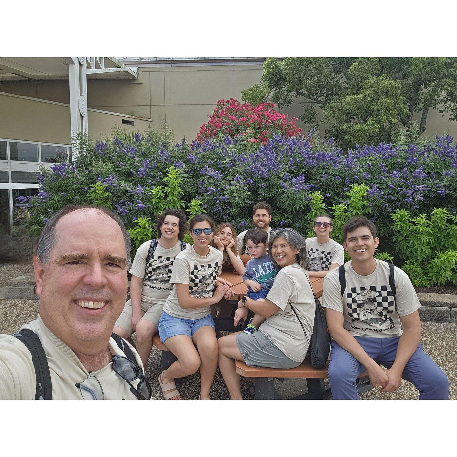First ever ITV family reunion in Galveston Texas wearing EJs band shirts @NowLeavingSpace