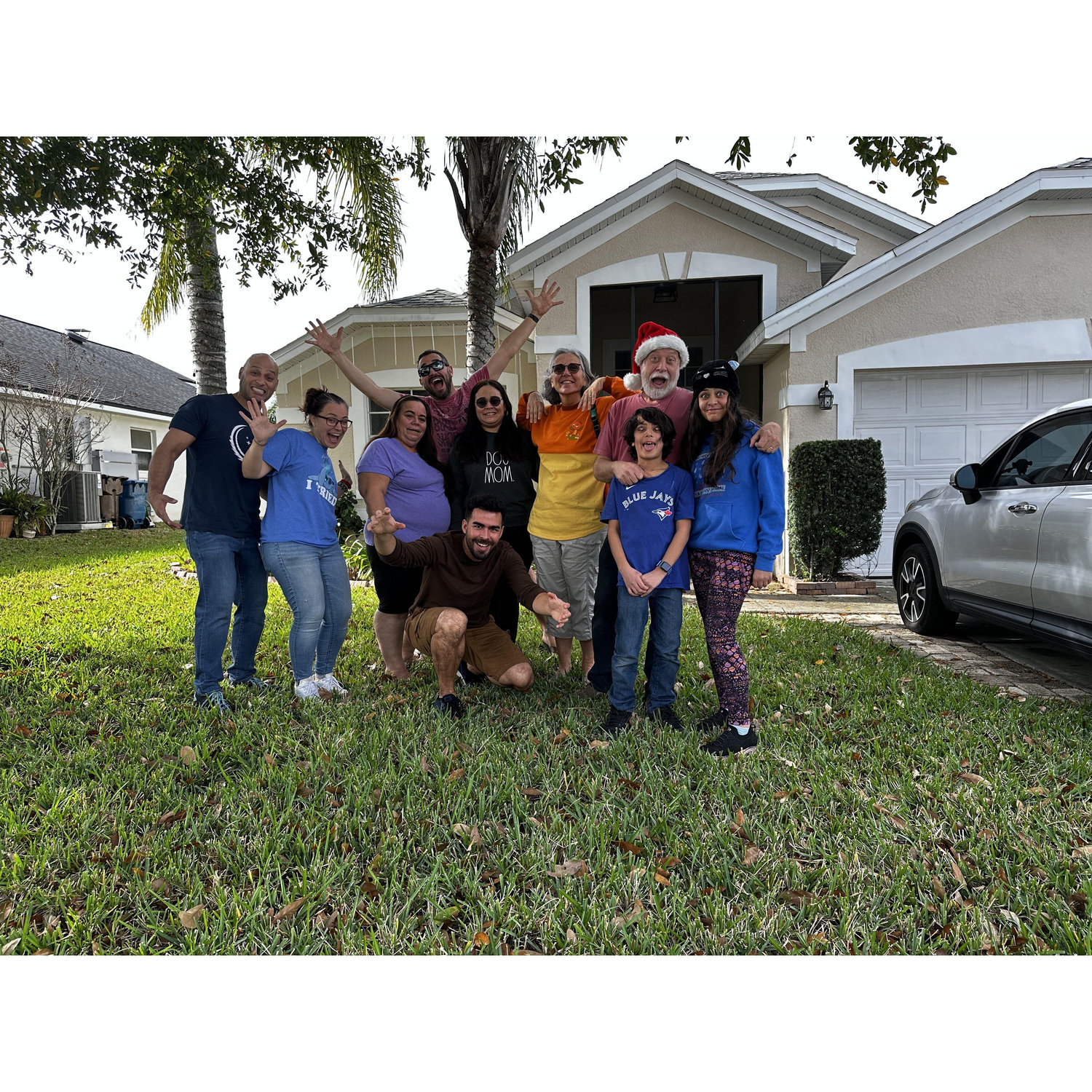 The whole family at the house!