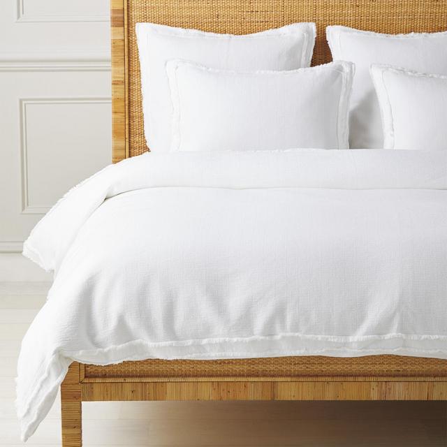 Mar Vista Matelassé Duvet Cover