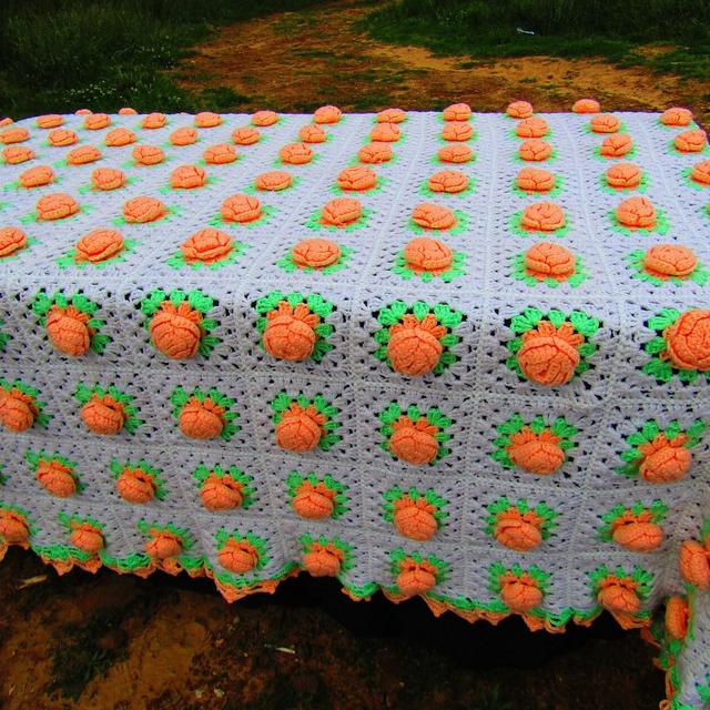Vintage 3D Orange Rose Afghan - 108"...