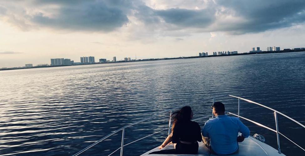 The Wedding Website of Jose R. Guadarrama and Berenice Mendez