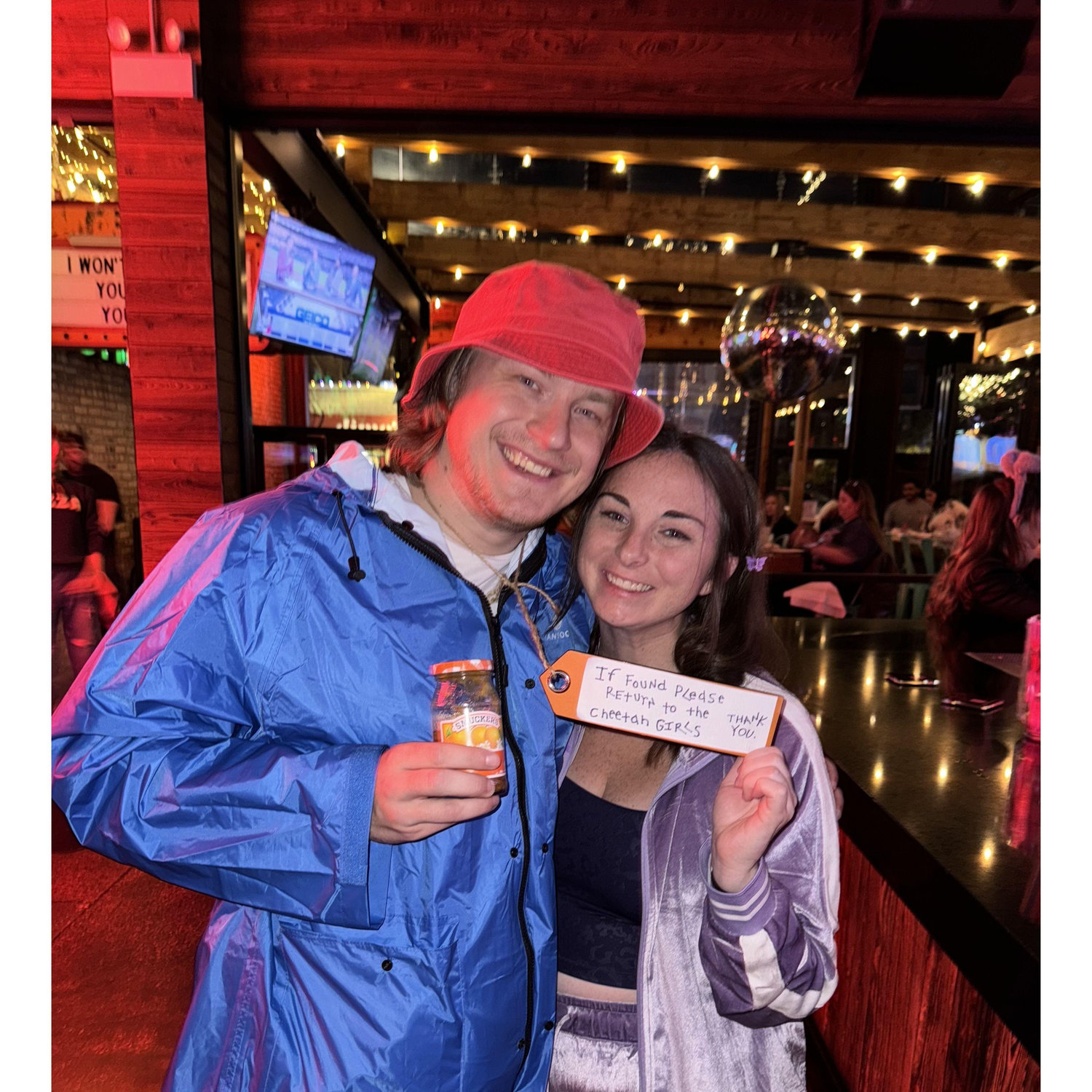 Halloween in Chicago - Paddington and a cheetah girl!