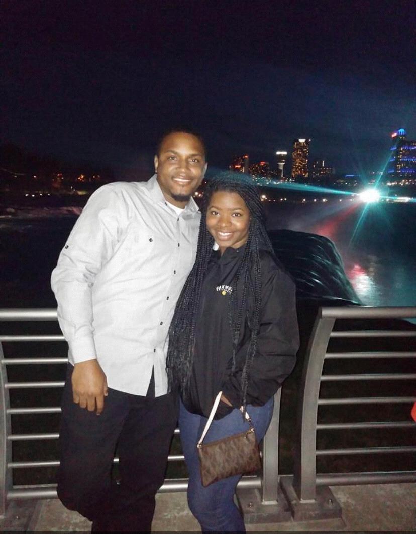 Demetris's first time seeing the Niagara Falls in my hometown.