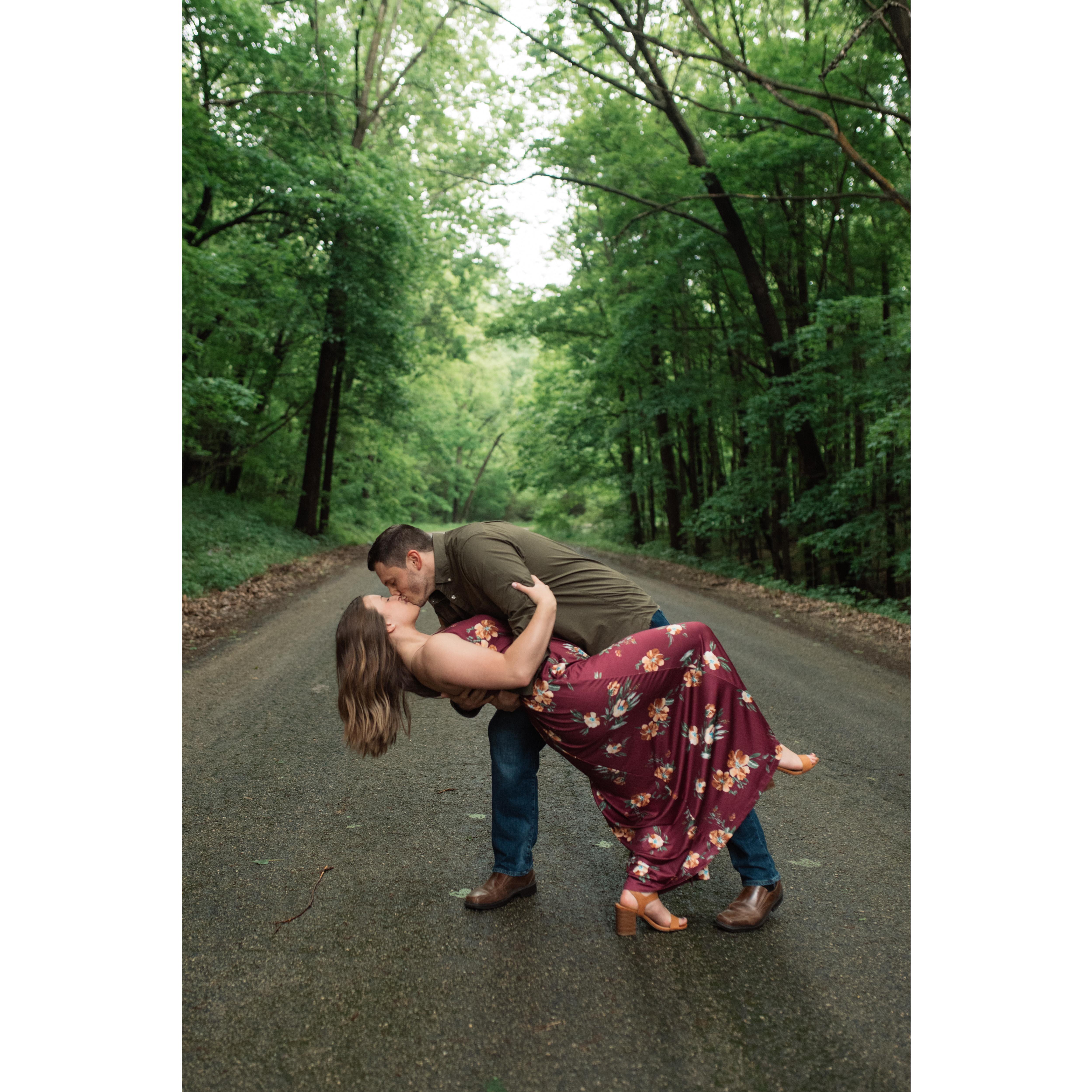 Engagement photos - Megan Lynn Creative - June 2019