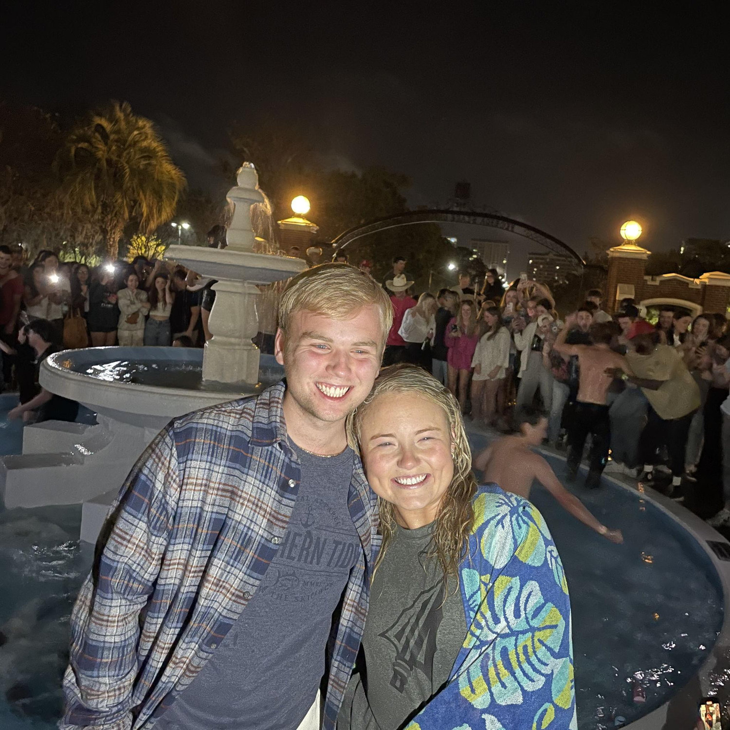 Courtney's 21st Birthday Fountain Throw! December 2023