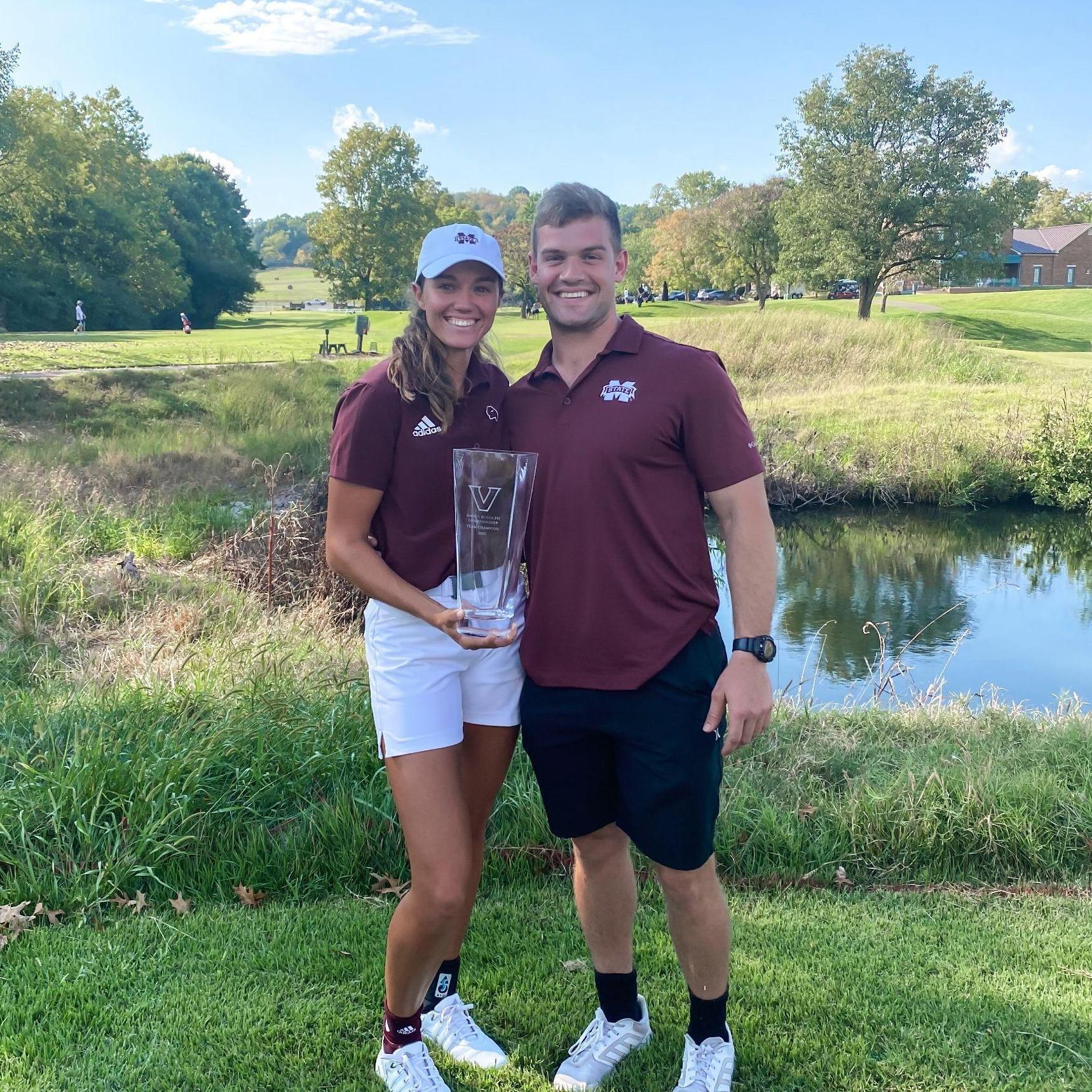 Many smiles on the golf course!