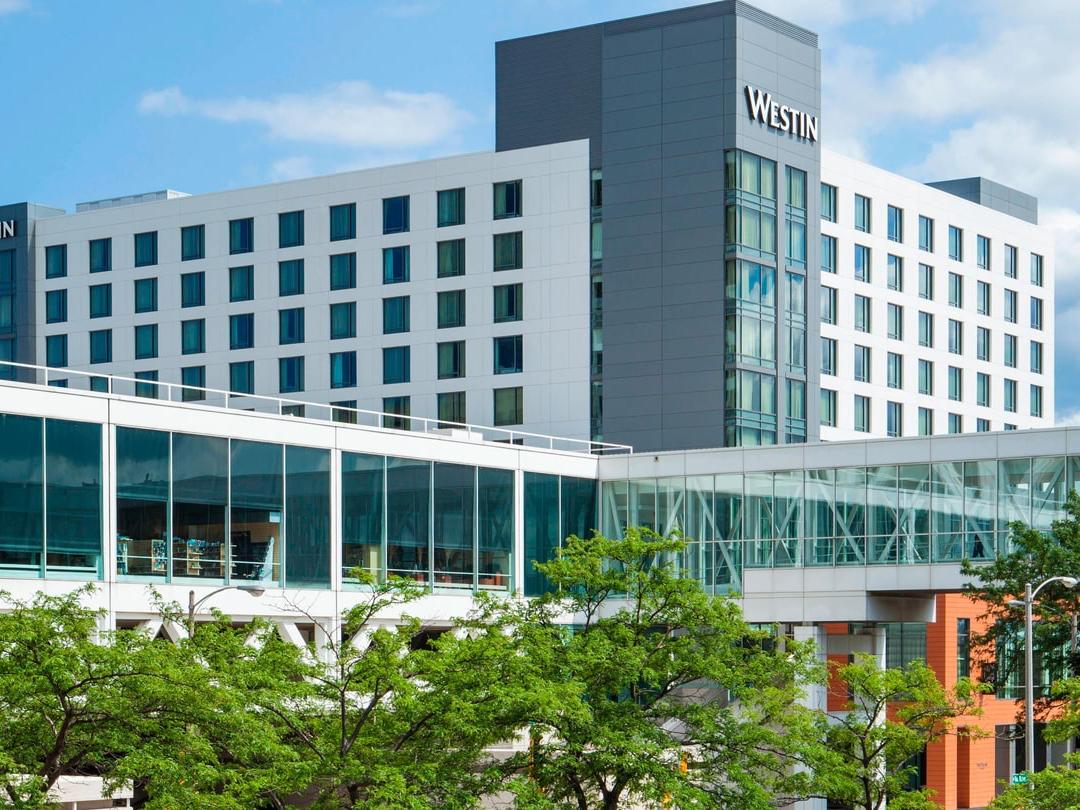 The Wedding Website of Lauren Alles and Dan Loke