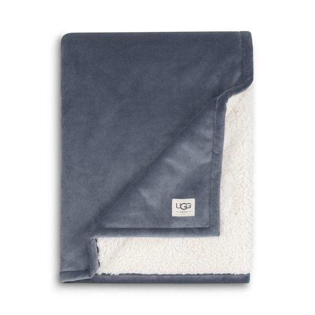 UGG® Bliss Sherpa Throw