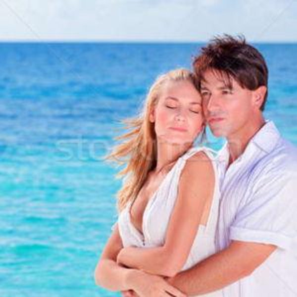 HoNeYmOoN
