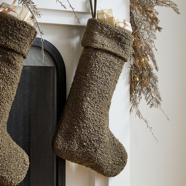 Boucle Stocking, Dark Green, 18"