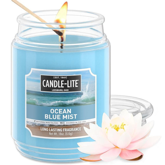 Candle-lite Scented Candles, Ocean Blue Mist, 18 oz Jar, Proudly Poured in The USA, Aromatherapy Candle, Single-Wick with 110 Hours of Burn Time, Perfect for Creating a Refreshing Ambiance