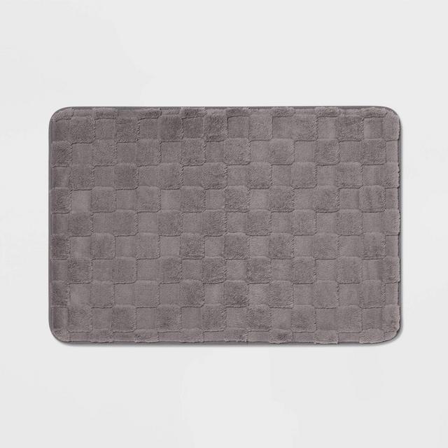 20"x30" Everyday Checked Cushion Bath Rug Gray - Room Essentials™