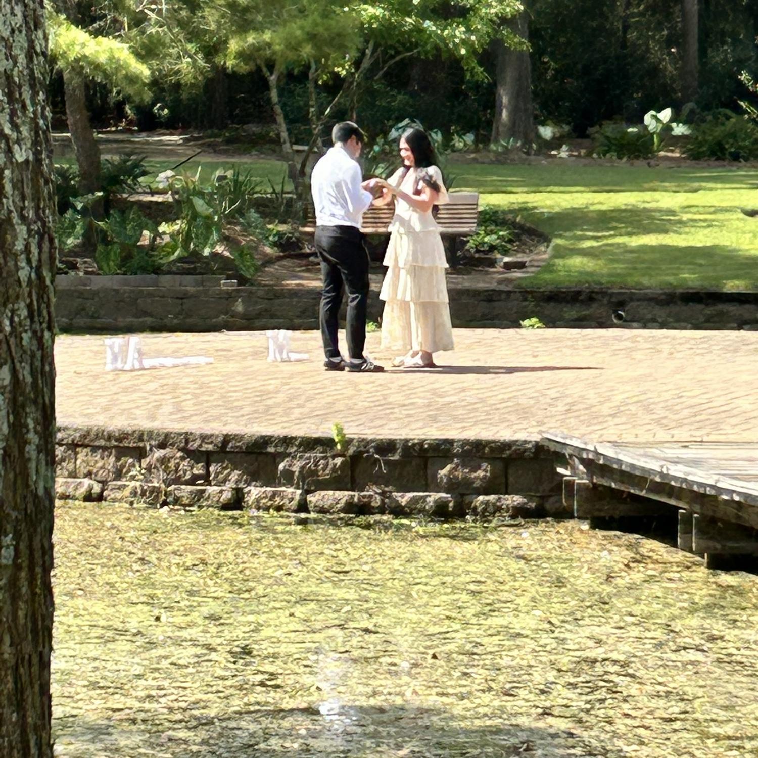 Sweeeet 🥹 
Joseph : Will you marry me ? 
Natalia : * silent nod in tears *