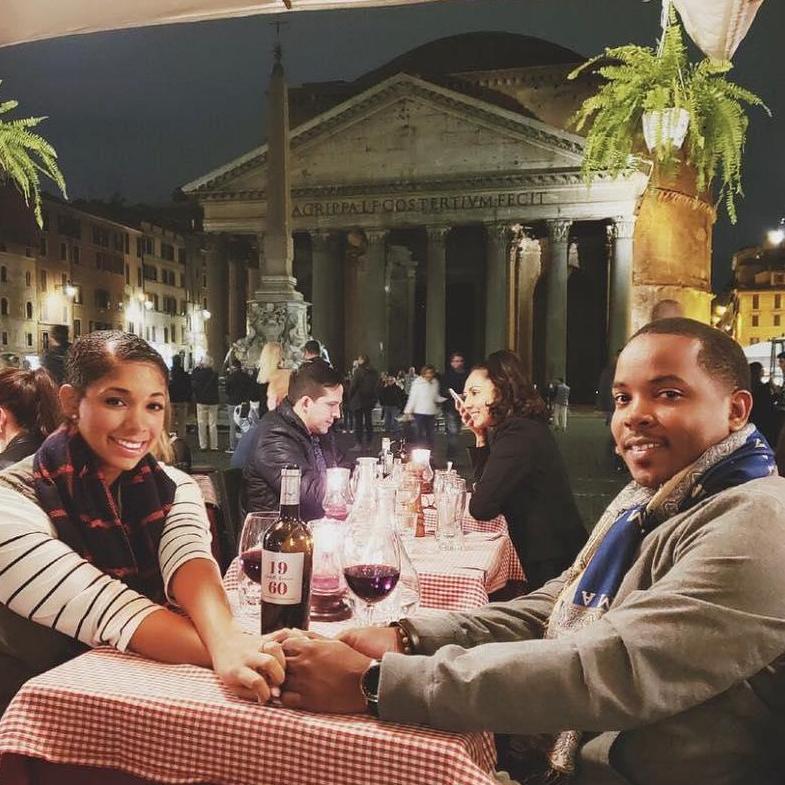 Dinner in front of the Pantheon on our anniversary night in Roma!