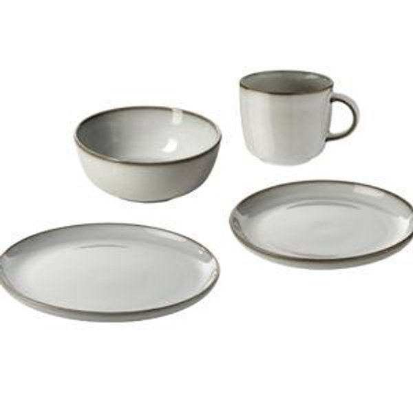 36-Piece Dinnerware Set