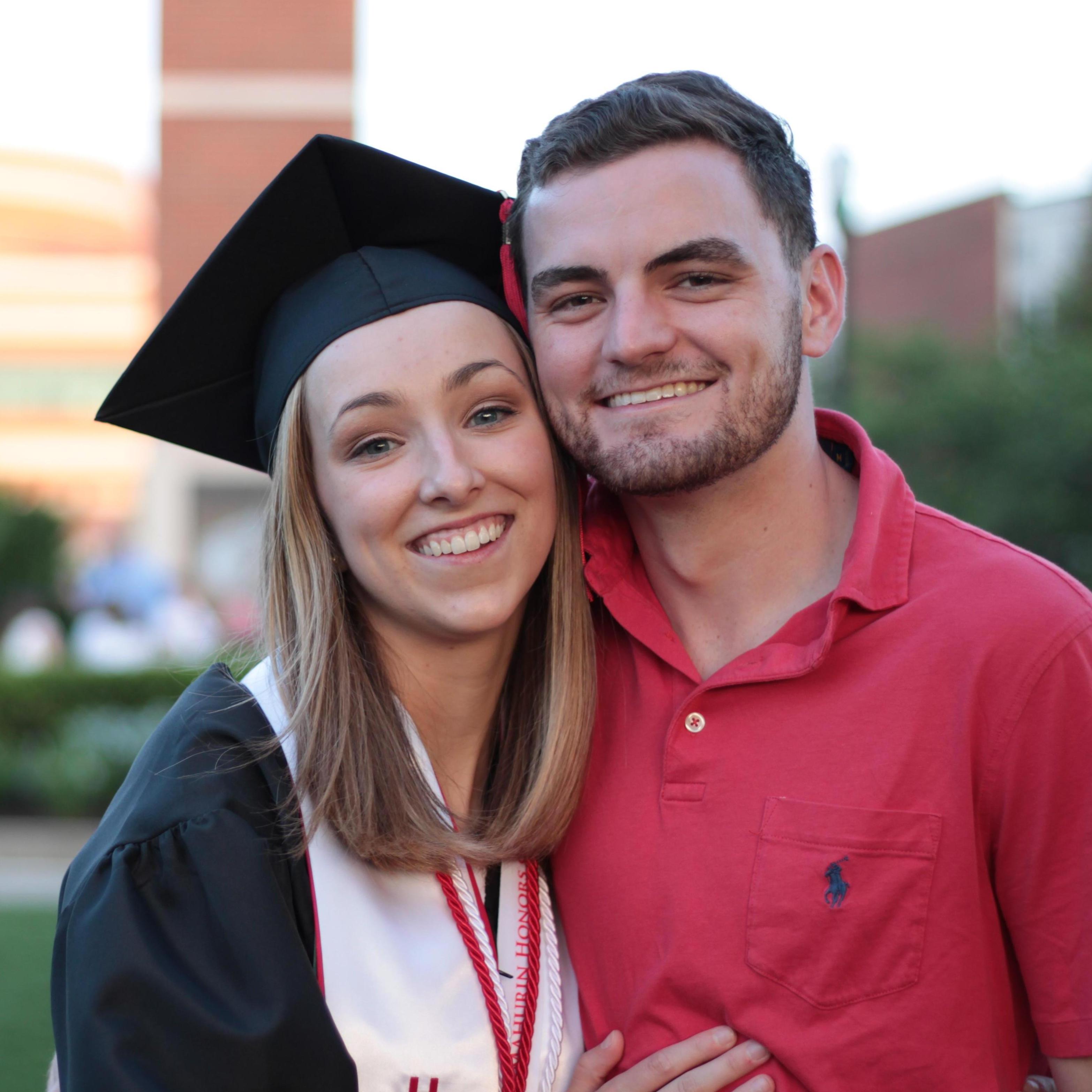 May 2018 // Western Kentucky University // Amy graduated with a degree in Chemistry and an acceptance to the University of Kentucky Physician Assistant Studies program.
