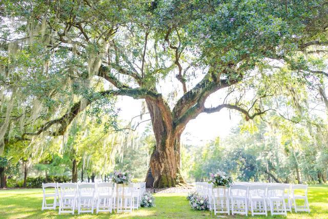 The Wedding Website of Holly Roberts and Joshua Goodman