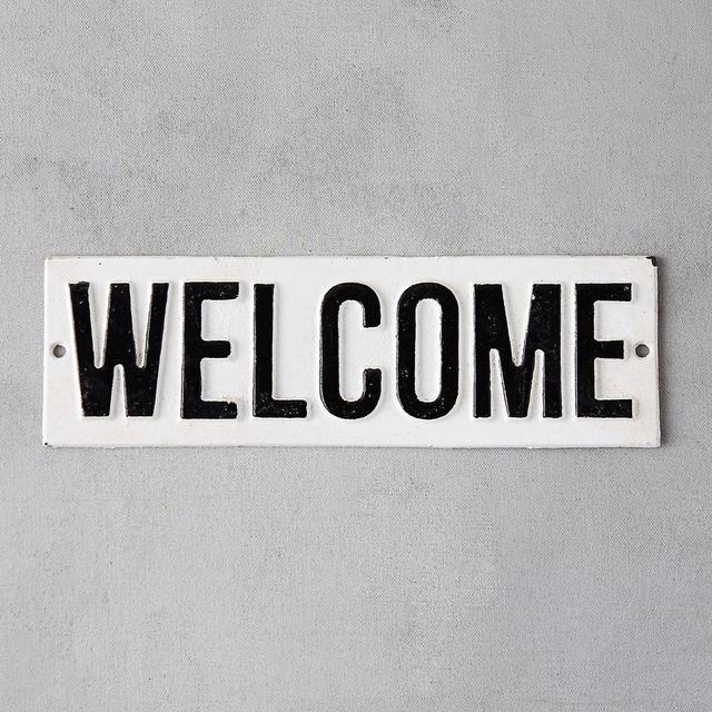 Cast Iron Welcome Sign