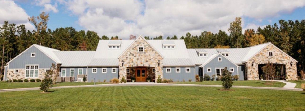 The Wedding Website of Siobhan Sullivan and General Brown