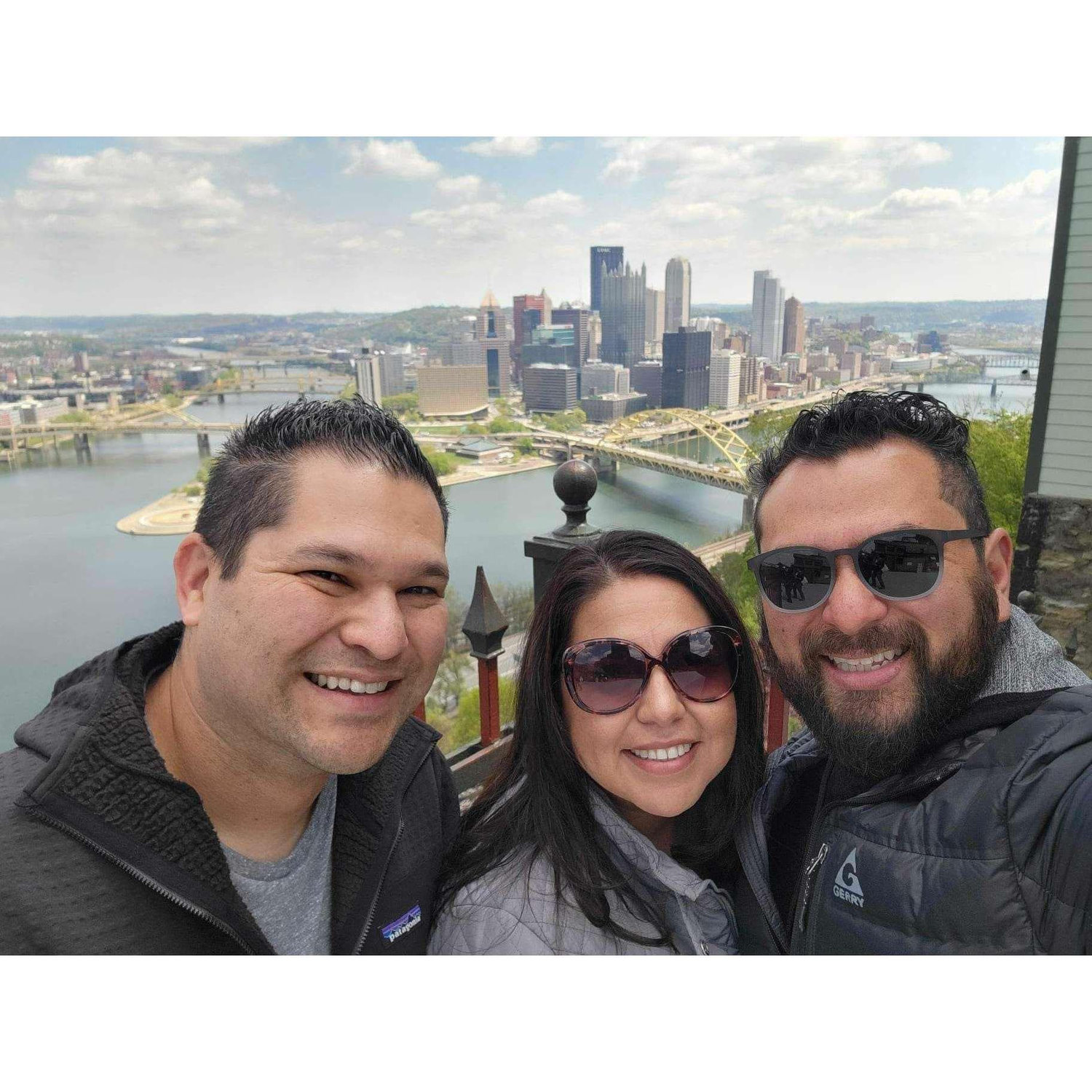 Here we are in Pittsburgh... Steve (Luis' brother) couldn't resist joining after seeing the Itinerary.