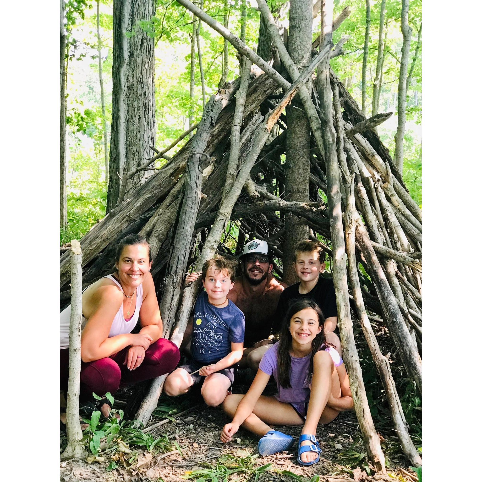 Jay, Jen and their three beautiful children. Jay and Jen are joining us from Michigan! One of Bret's oldest buddies, he values their enduring friendship greatly; so happy to share our day with you!