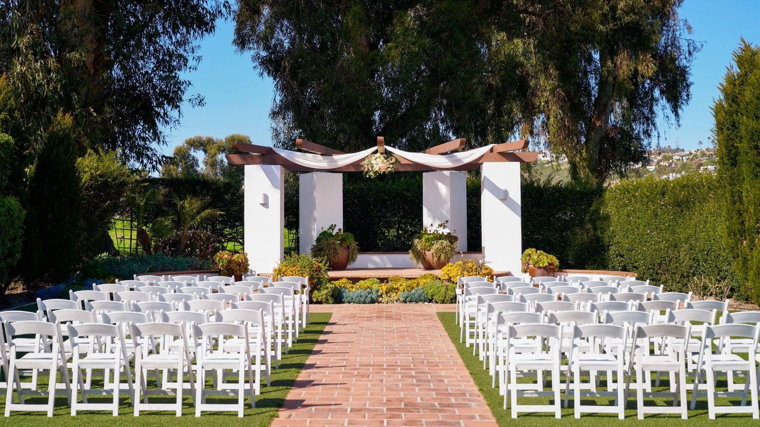 The Wedding Website of Marissa Martinez and Manny Molina