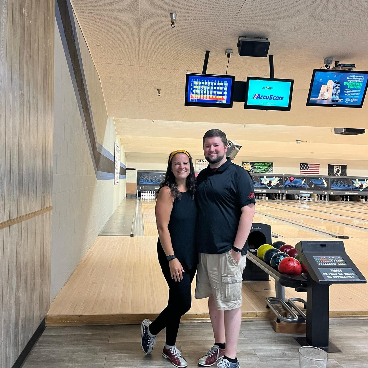 Bowling date