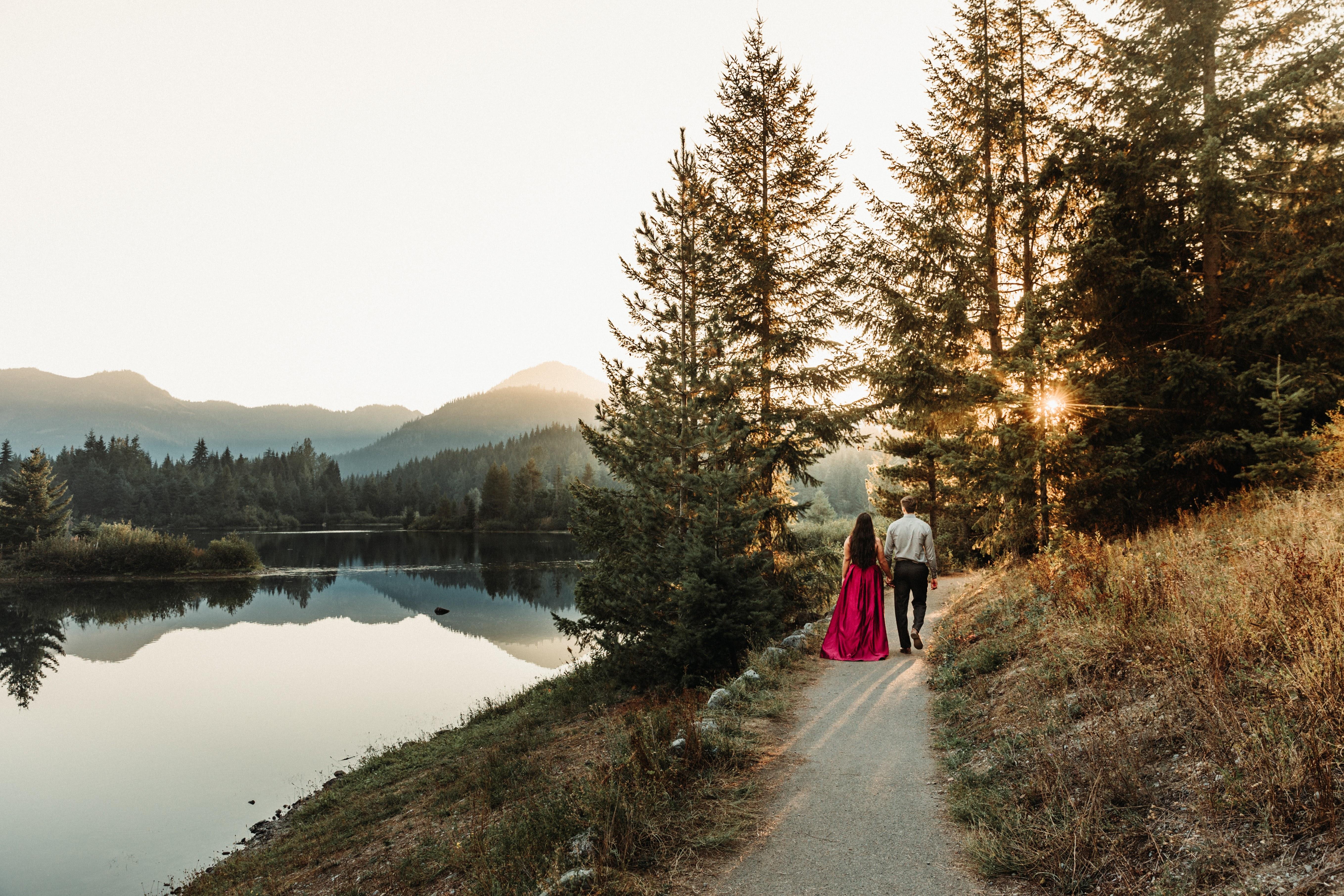 The Wedding Website of Ellie Langroodi and Maxwell Simons