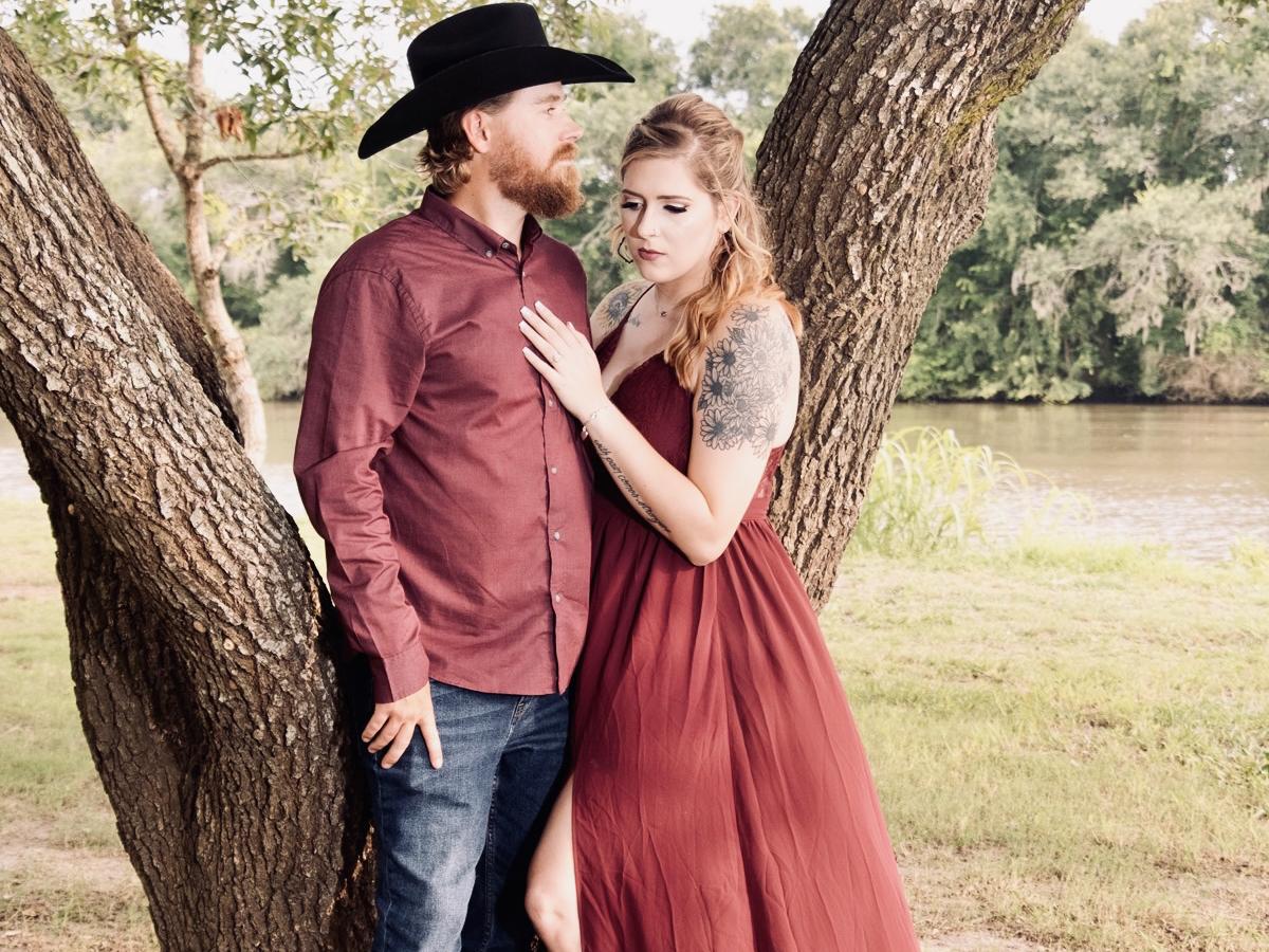 The Wedding Website of Hope Campbell and Cole Whitaker