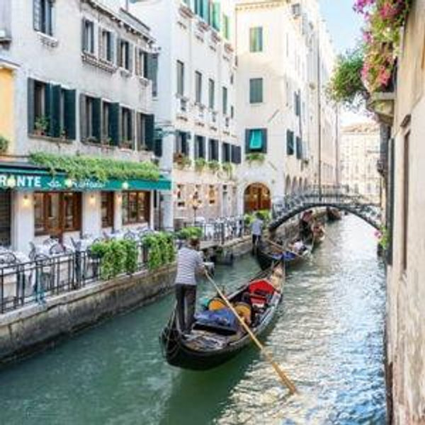 Honeymoon Gondola Through Venice