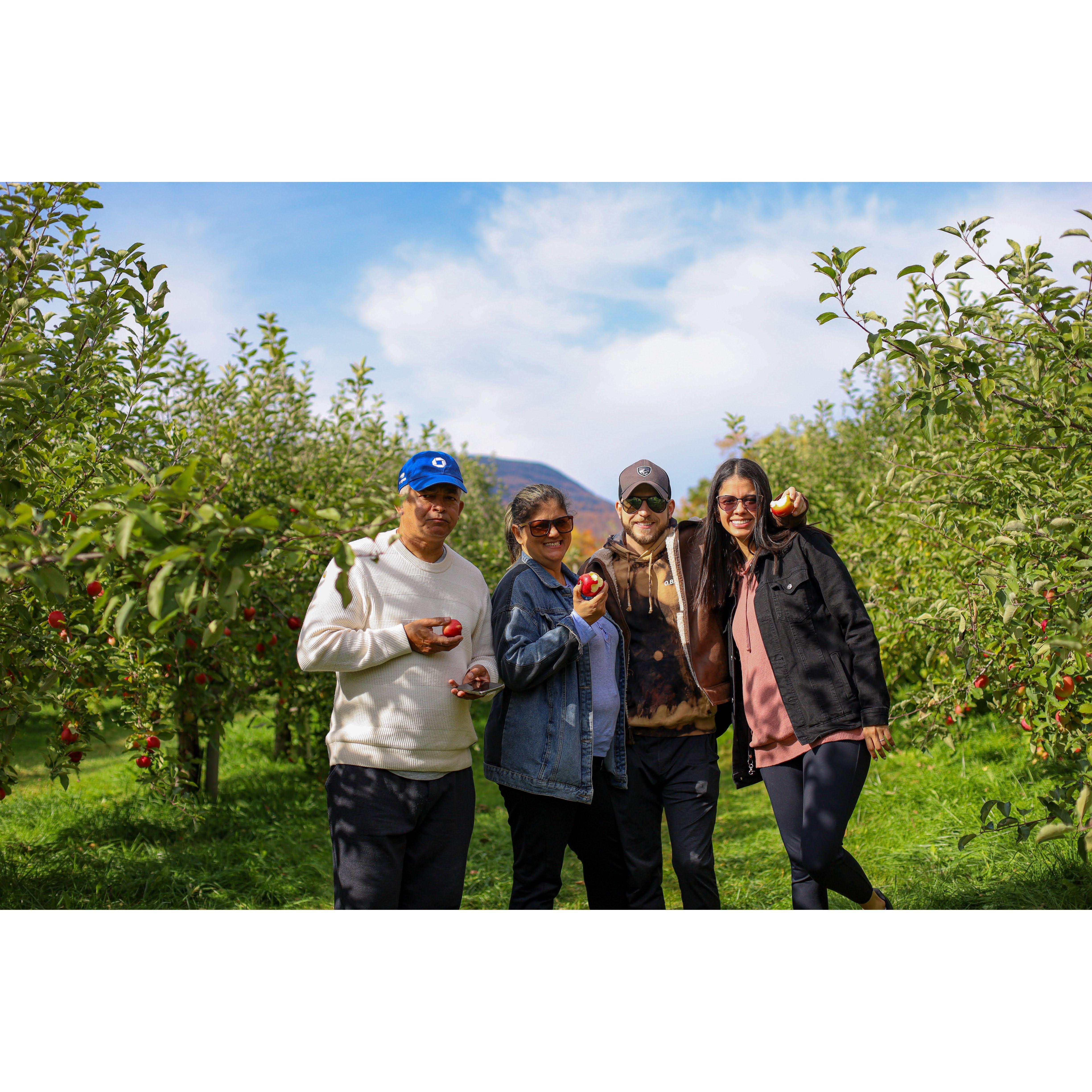 Apple picking in Vermont with Arão and Rose.