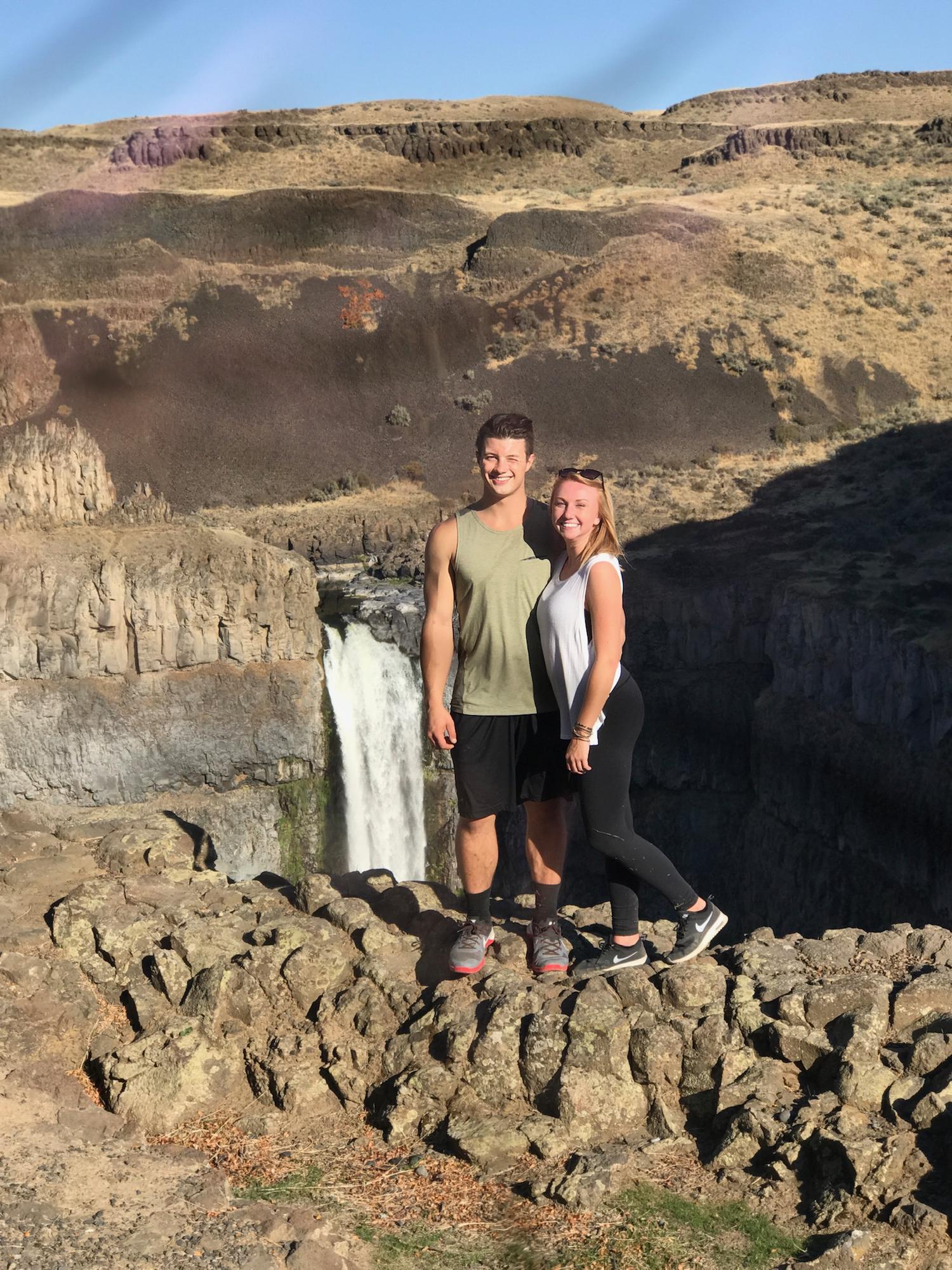 A hike at the Palouse Falls
