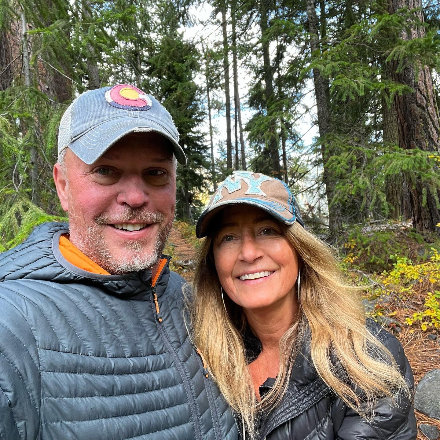 The Wedding Website of Laura Biddle and Chad Skidmore