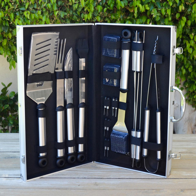 Picnic at Ascot, 20-Piece Stainless Steel Master Grill Tool Set | Zola