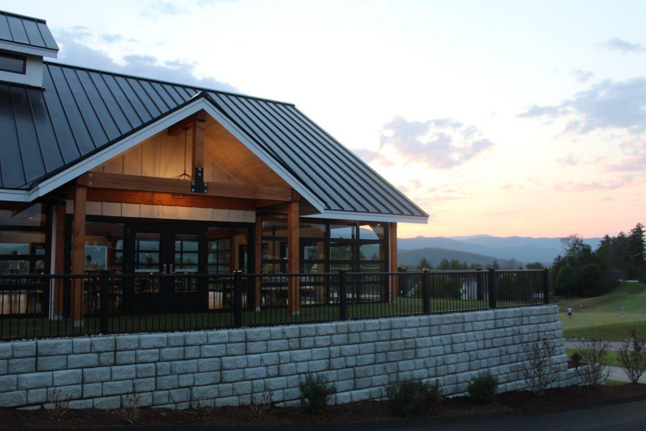 The Wedding Website of Jessica Brouillette and John Tompkins