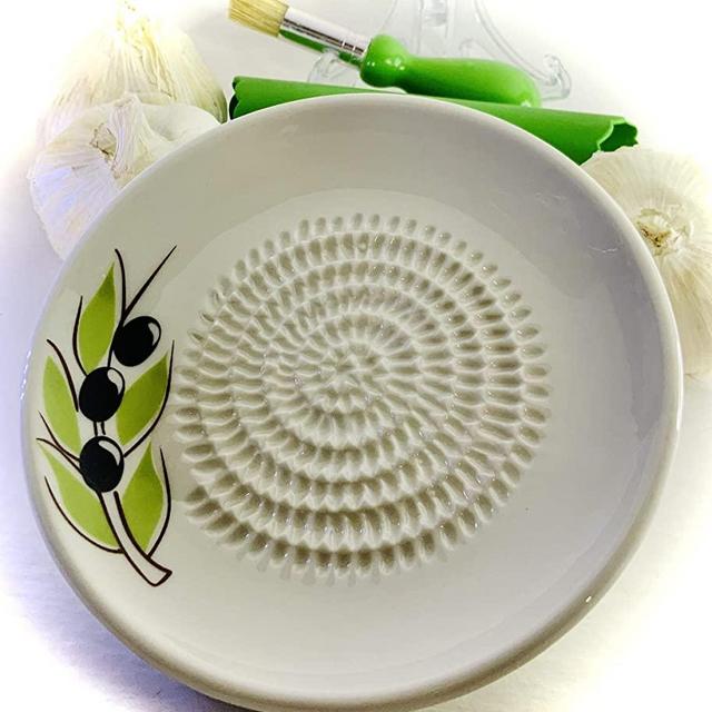 BonCera, All-in-one 4pcs Premium Ceramic Garlic Grater Set - HandMade, Olive Design Grater White Plate w/Garlic Peeler, Gathering Brush, Display Stand, It's also grating Turmeric, Ginger, and more.