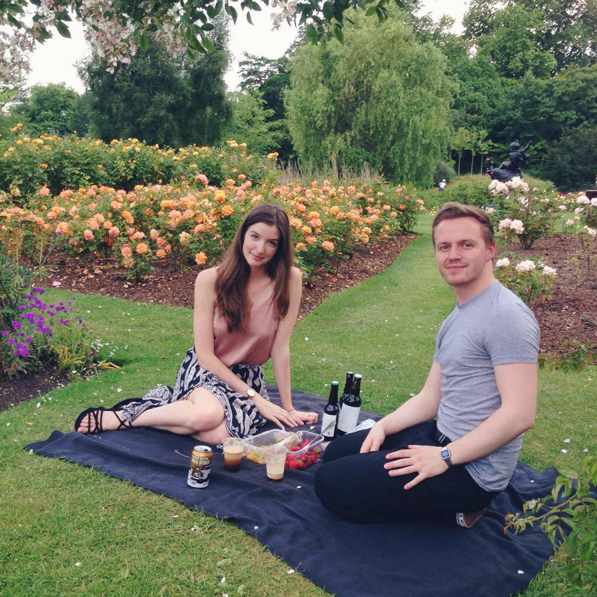 Picnicing in Regent Park's Rose Garden