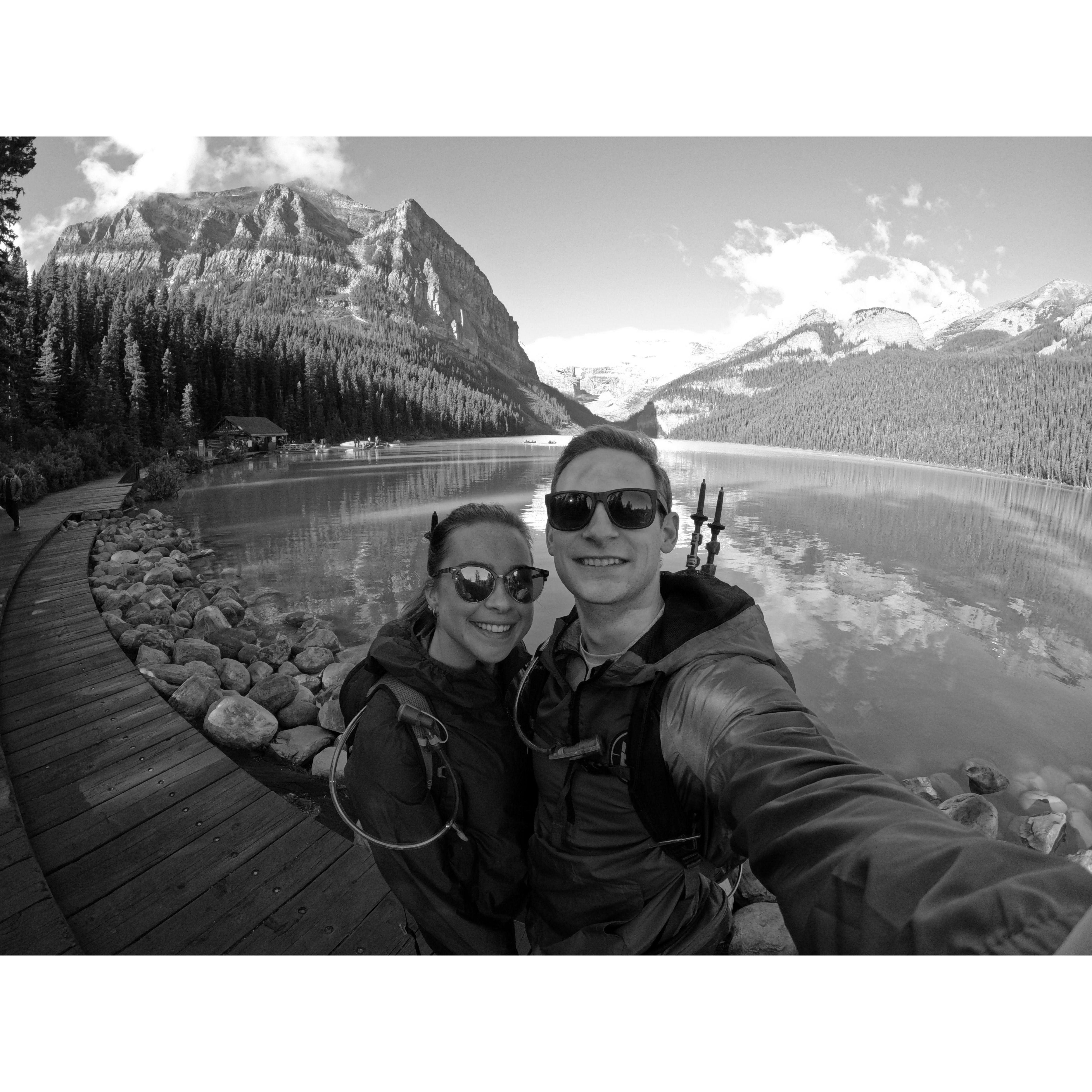 2022 - Hiking around Lake Louise!