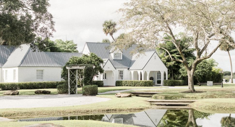 The Wedding Website of Michael Munroe and Carlee Flynn