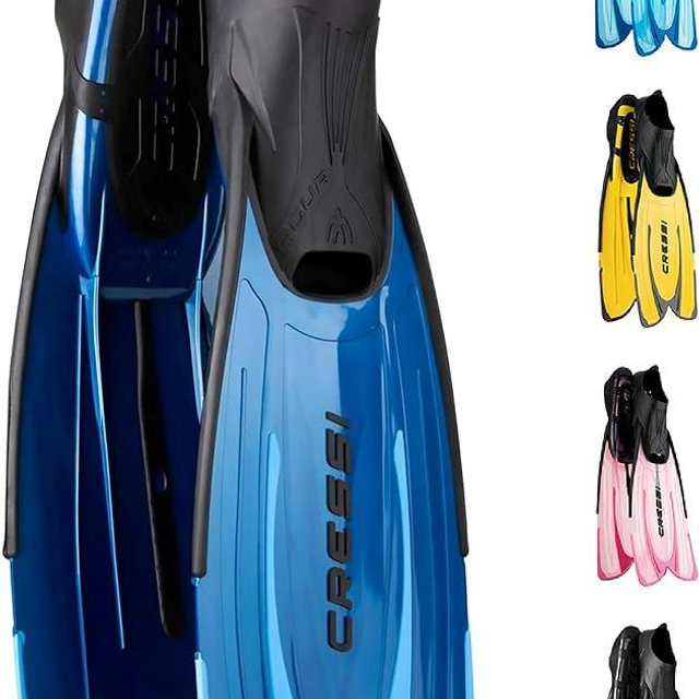 Cressi Adult Snorkeling Fins with Self-Adjustable Comfortable Full Foot Pocket | Perfect for Traveling | Agua: made in Italy