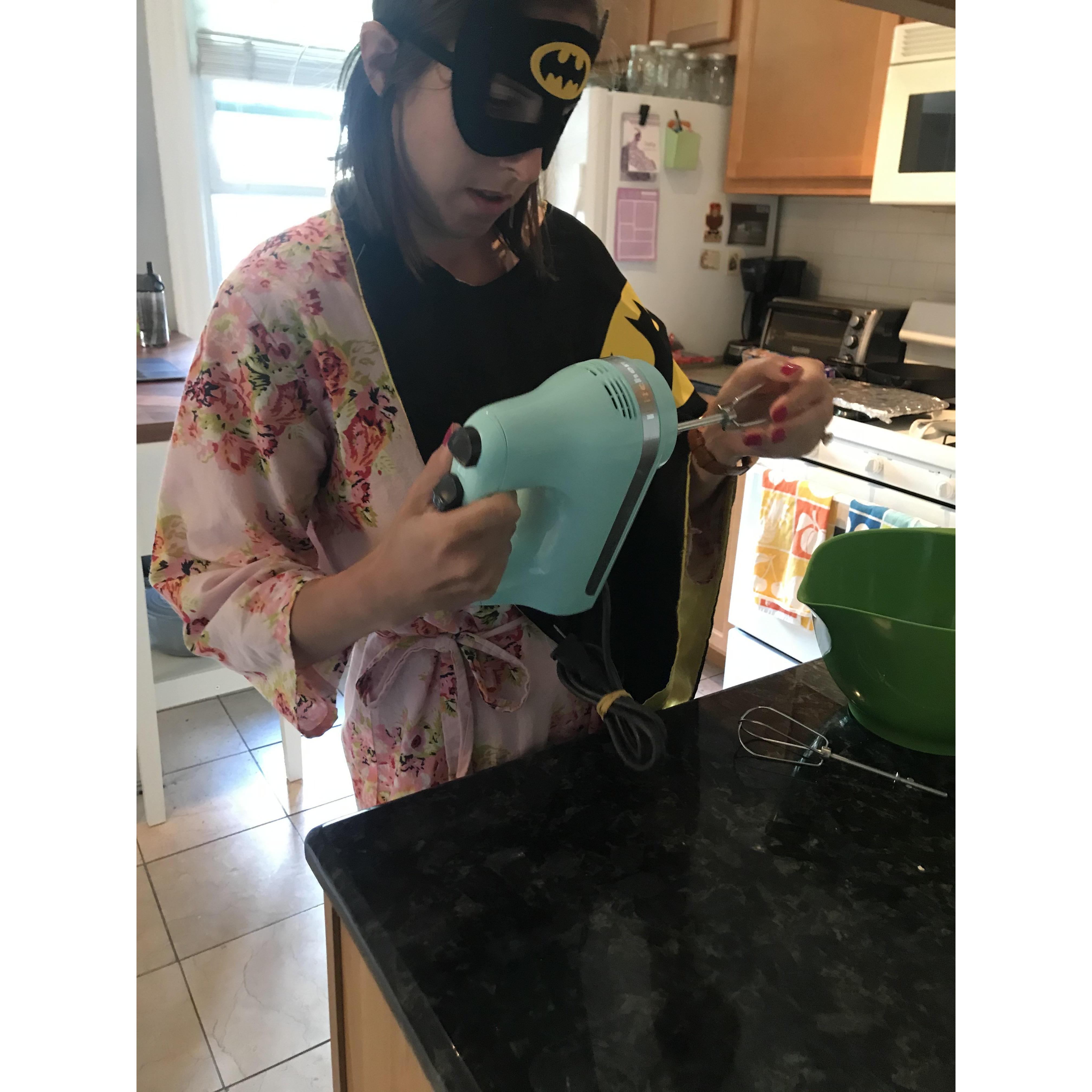 Batgirl Bakes A Cake