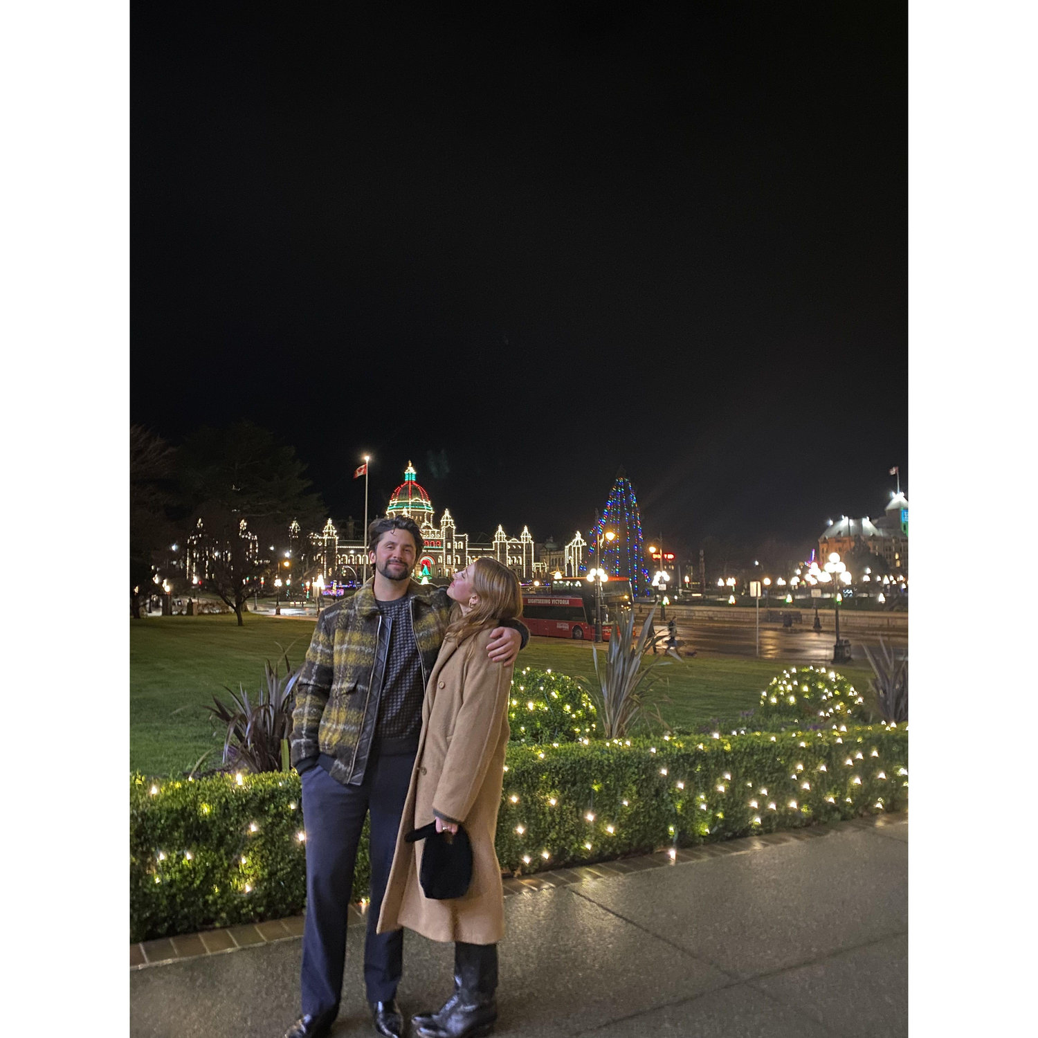 Christmas Eve traditions continues in Vic at the Fairmont Empress